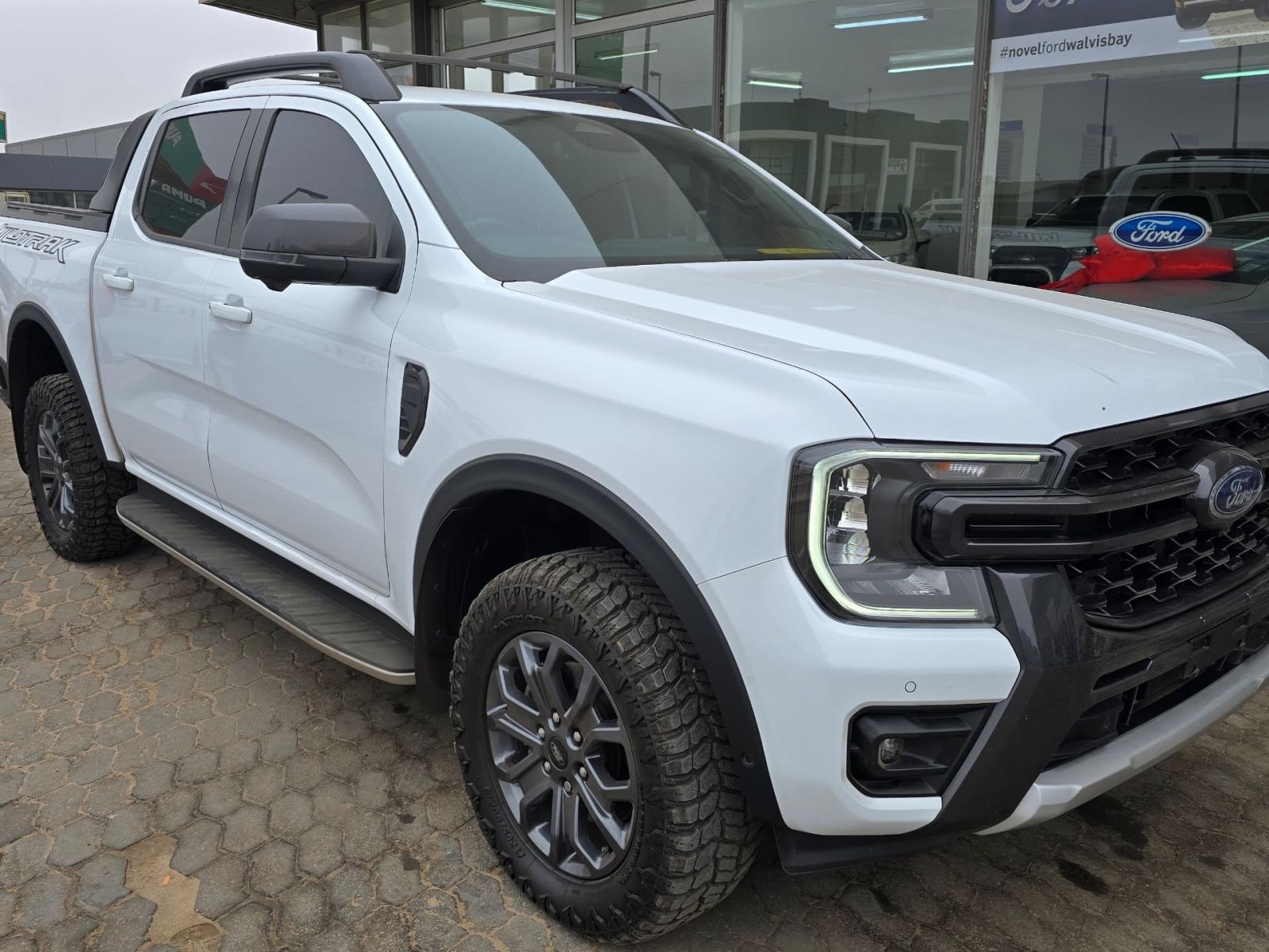 2025 Ford Ranger photo 1