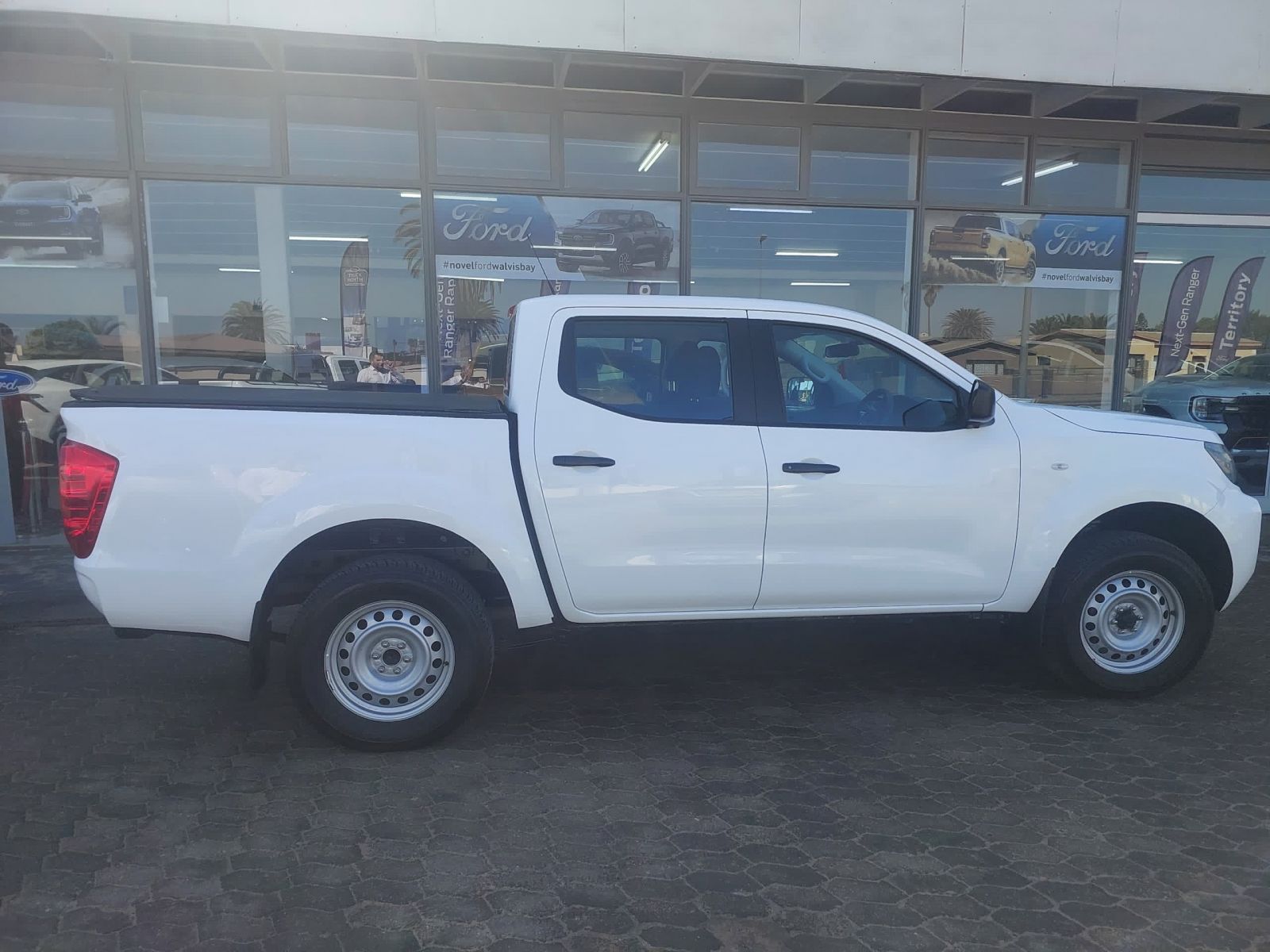 2024 Nissan Navara photo 5