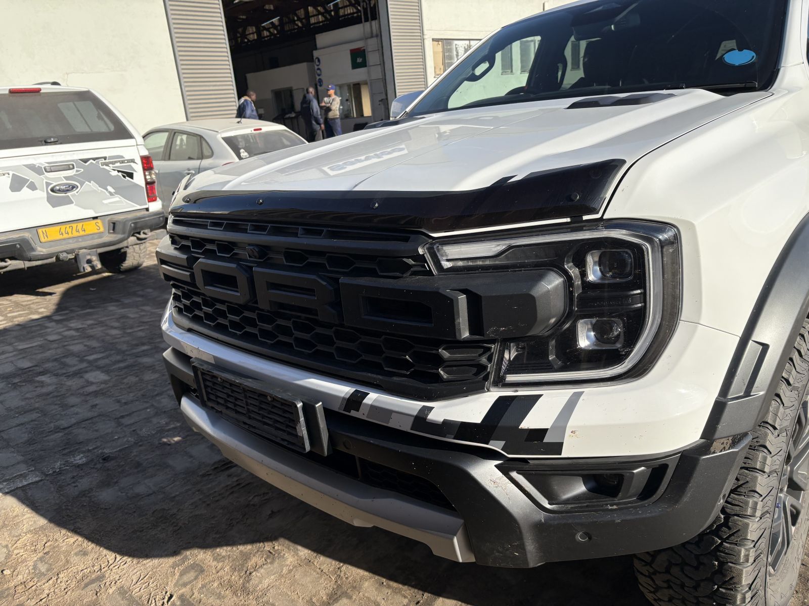 2024 Ford F-150 photo 3