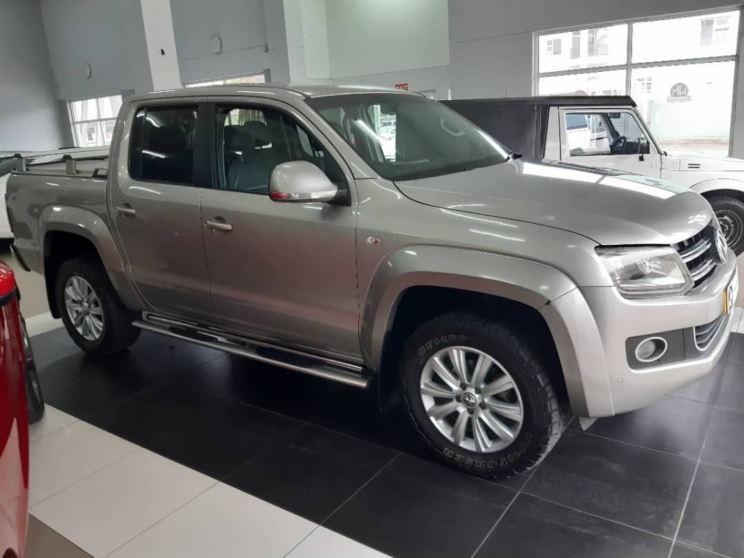 2016 Volkswagen Amarok photo 1