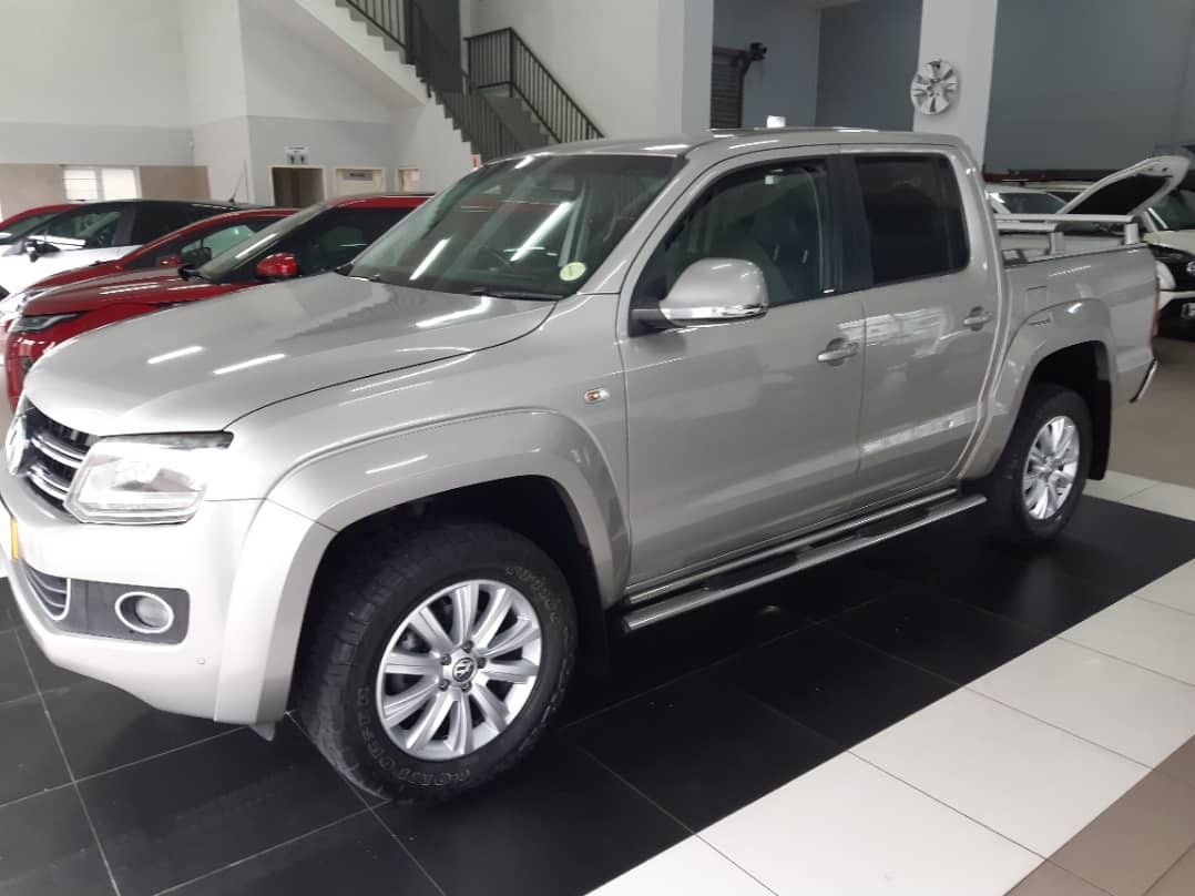 2016 Volkswagen Amarok photo 2