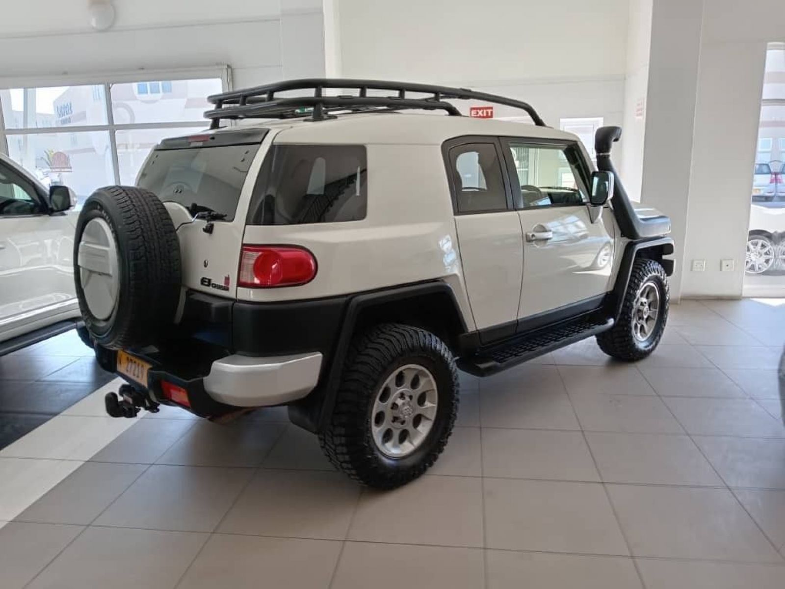 2016 Toyota FJ Cruiser photo 3