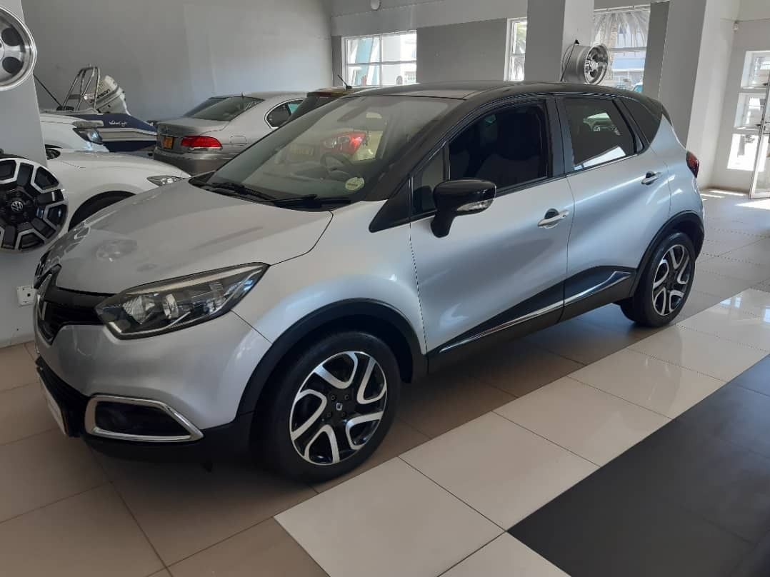 2015 Renault Captur photo 2