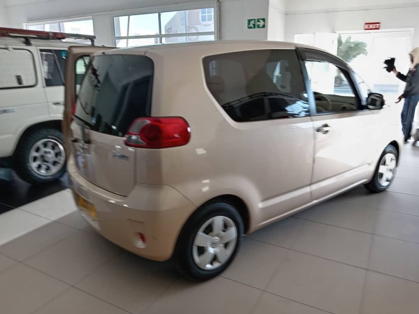2010 Toyota Porte photo 3