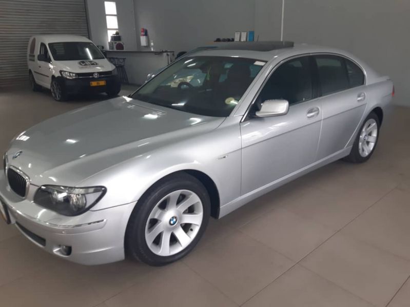 2008 BMW 7 Series photo 2