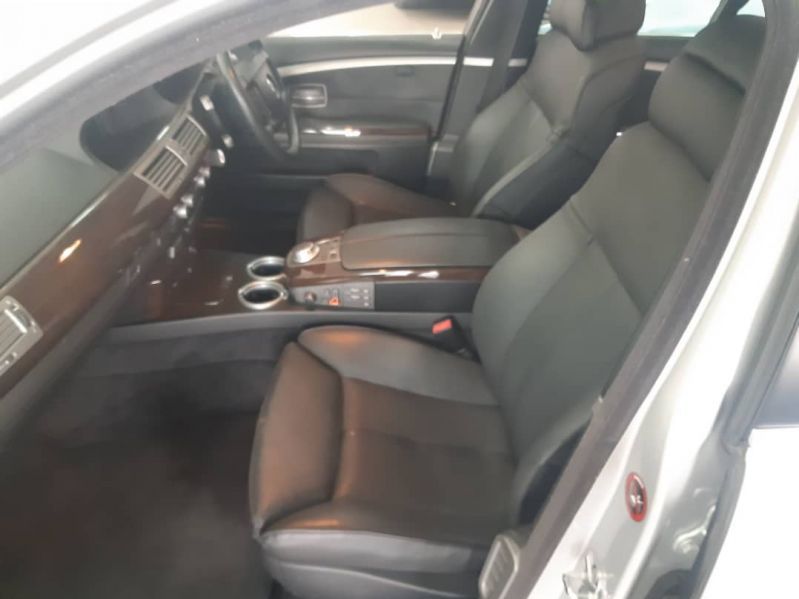 2008 BMW 7 Series photo 6