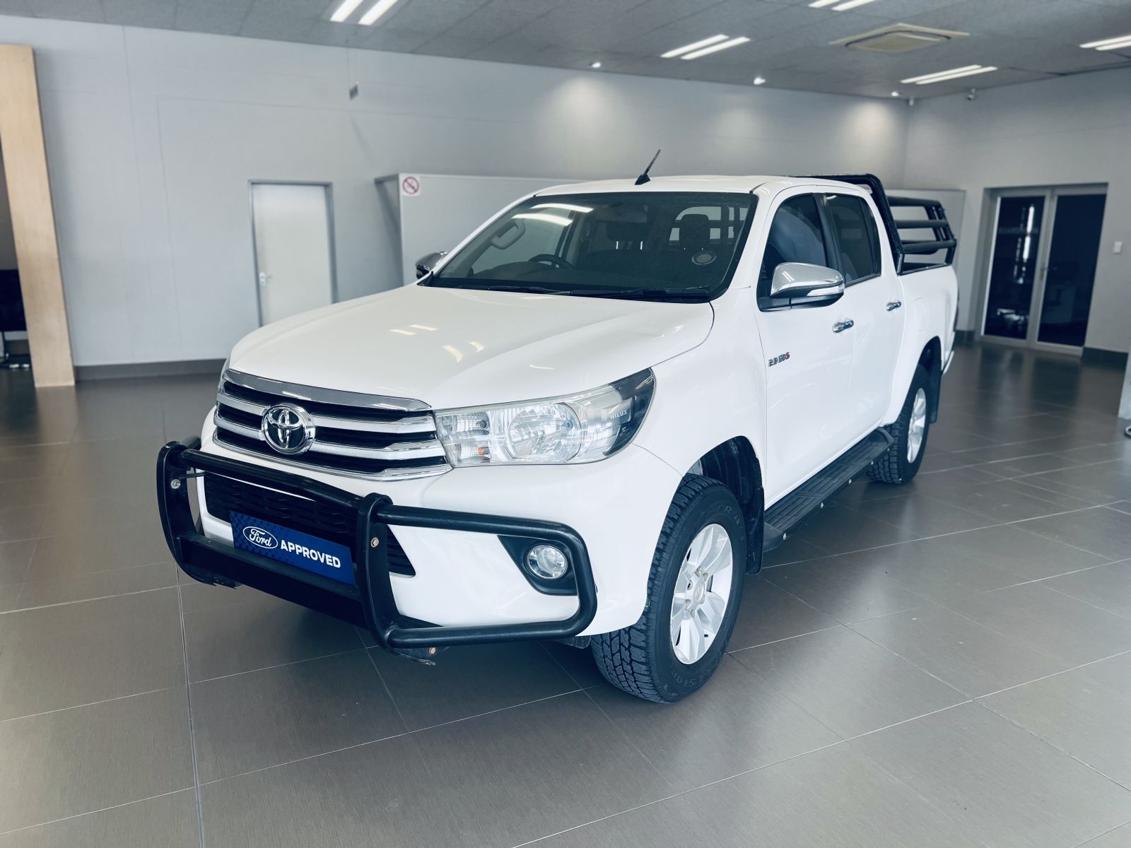 2016 Toyota Hilux photo 1