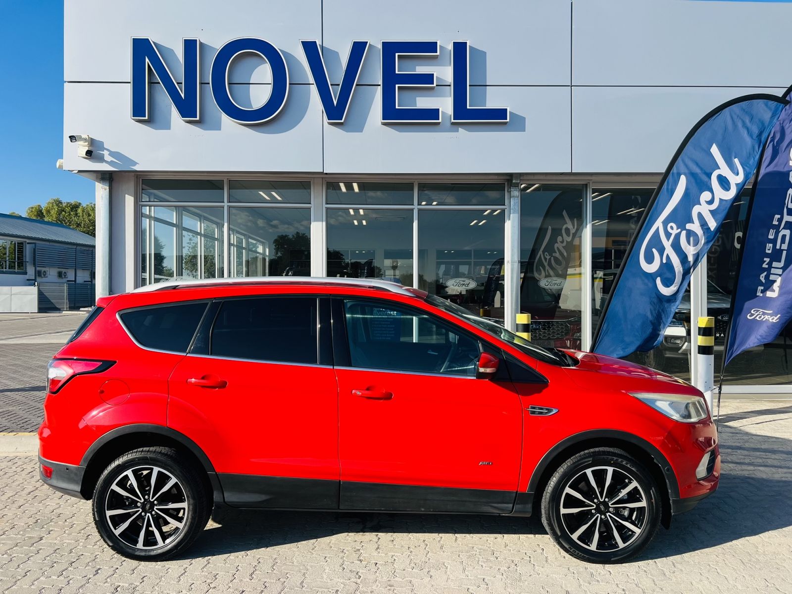 2019 Ford Kuga photo 2