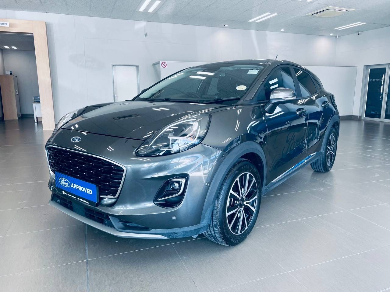 2023 Ford Puma photo 1