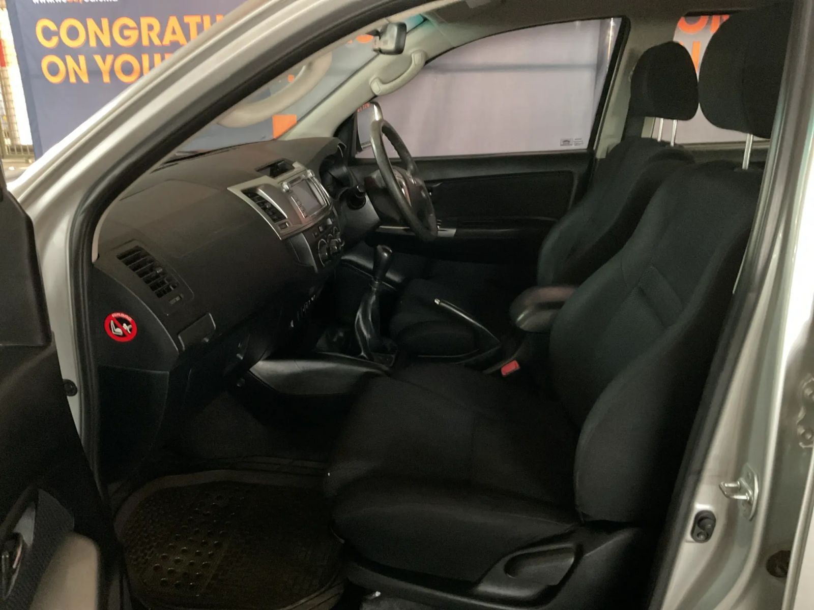 2013 Toyota Fortuner photo 12