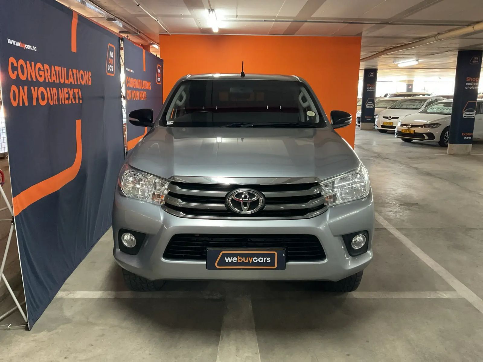 2018 Toyota Hilux photo 2