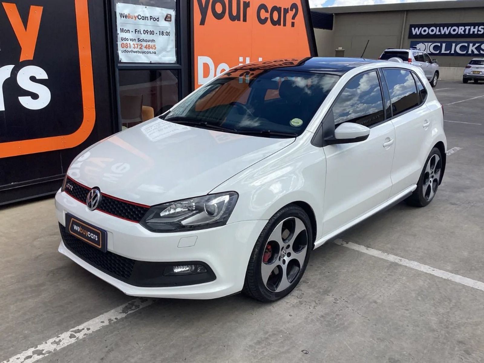2014 Volkswagen Polo photo 1