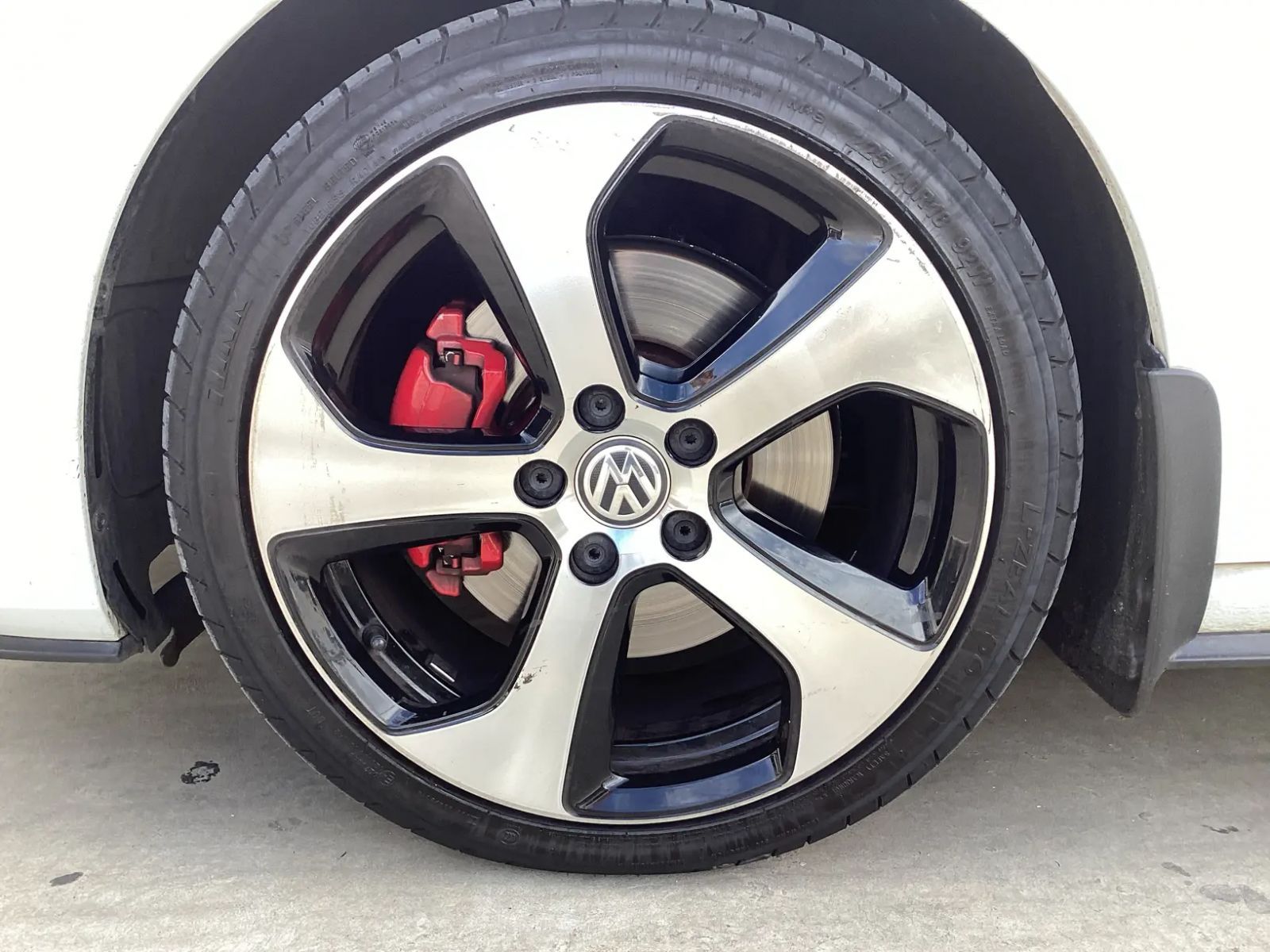 2015 Volkswagen Golf photo 11
