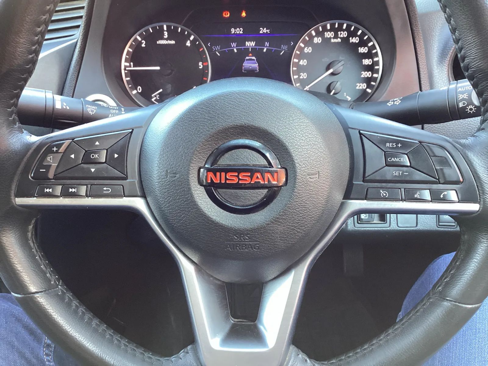 2022 Nissan Navara photo 11