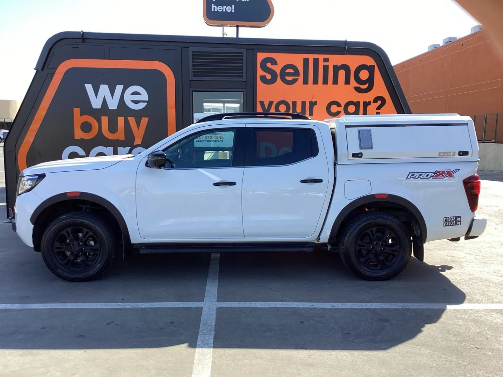 2022 Nissan Navara photo 2