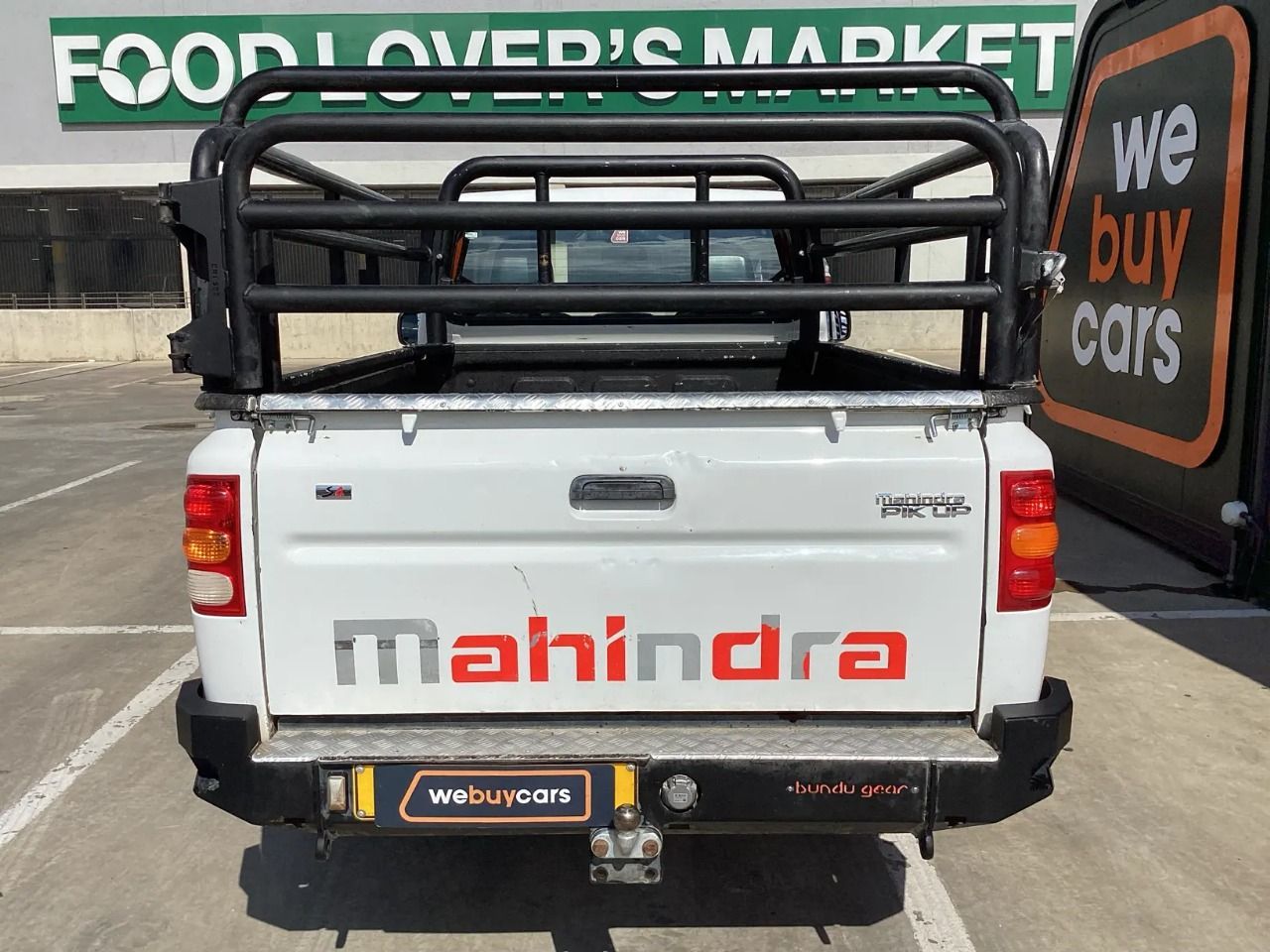 2022 Mahindra PIK UP photo 3
