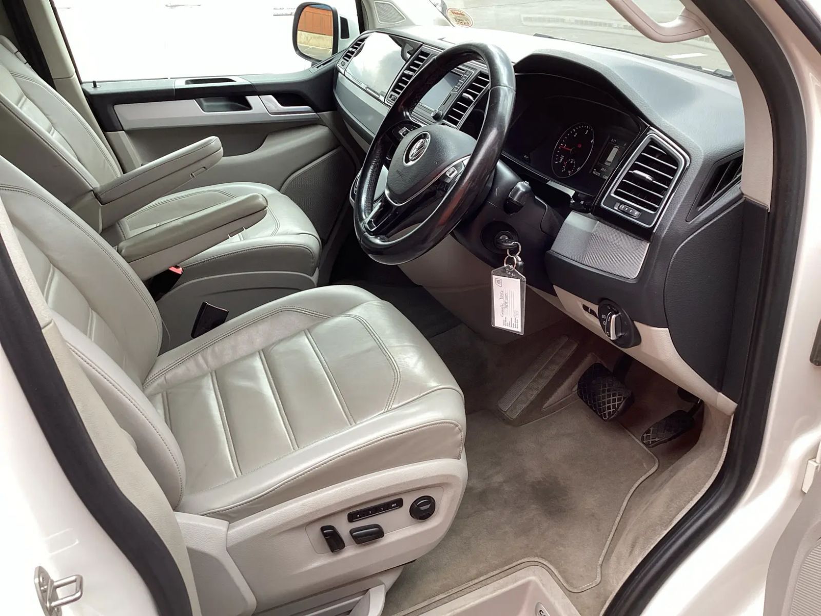 2016 Volkswagen T6 photo 8
