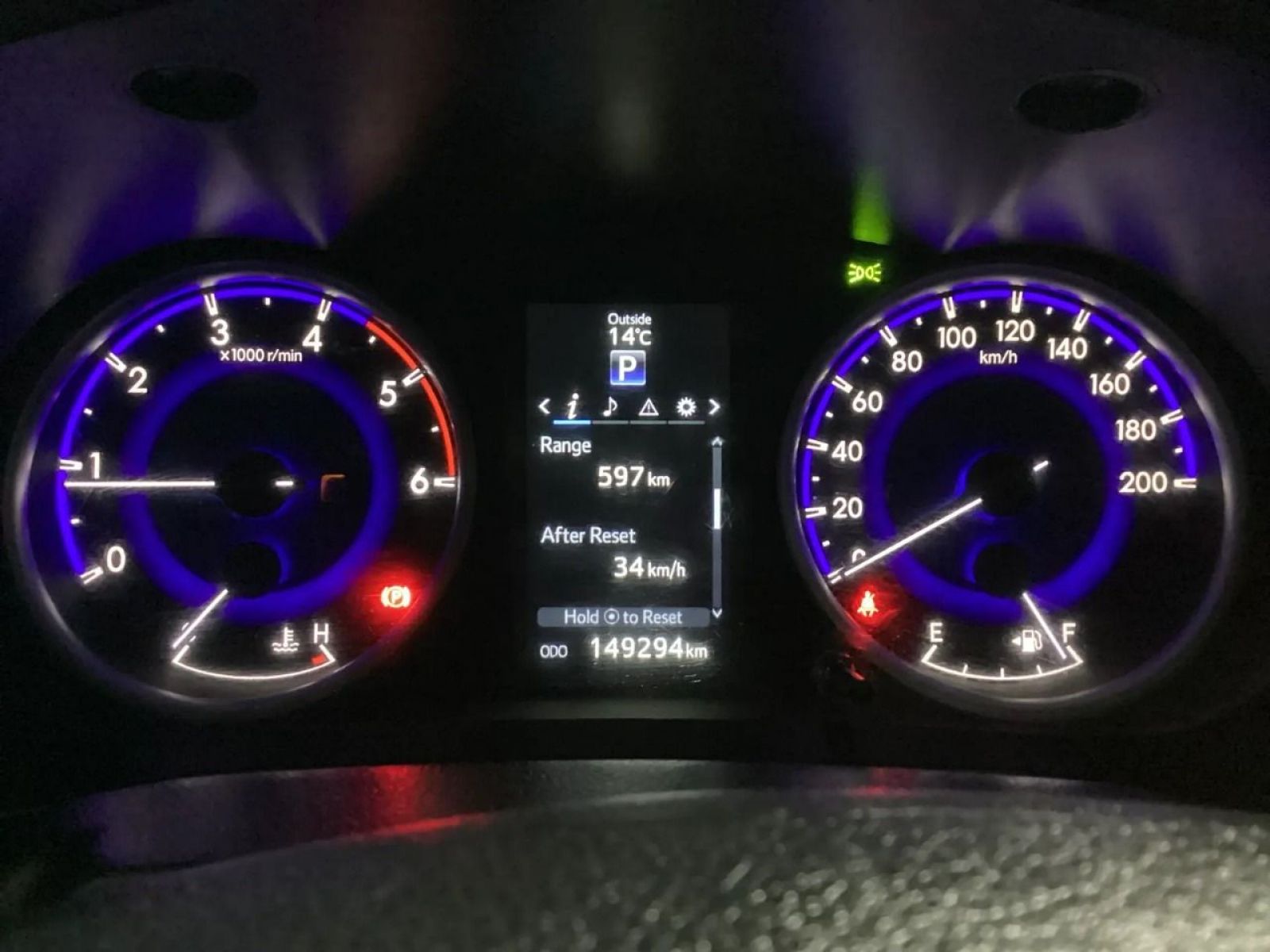 2017 Toyota Hilux photo 14