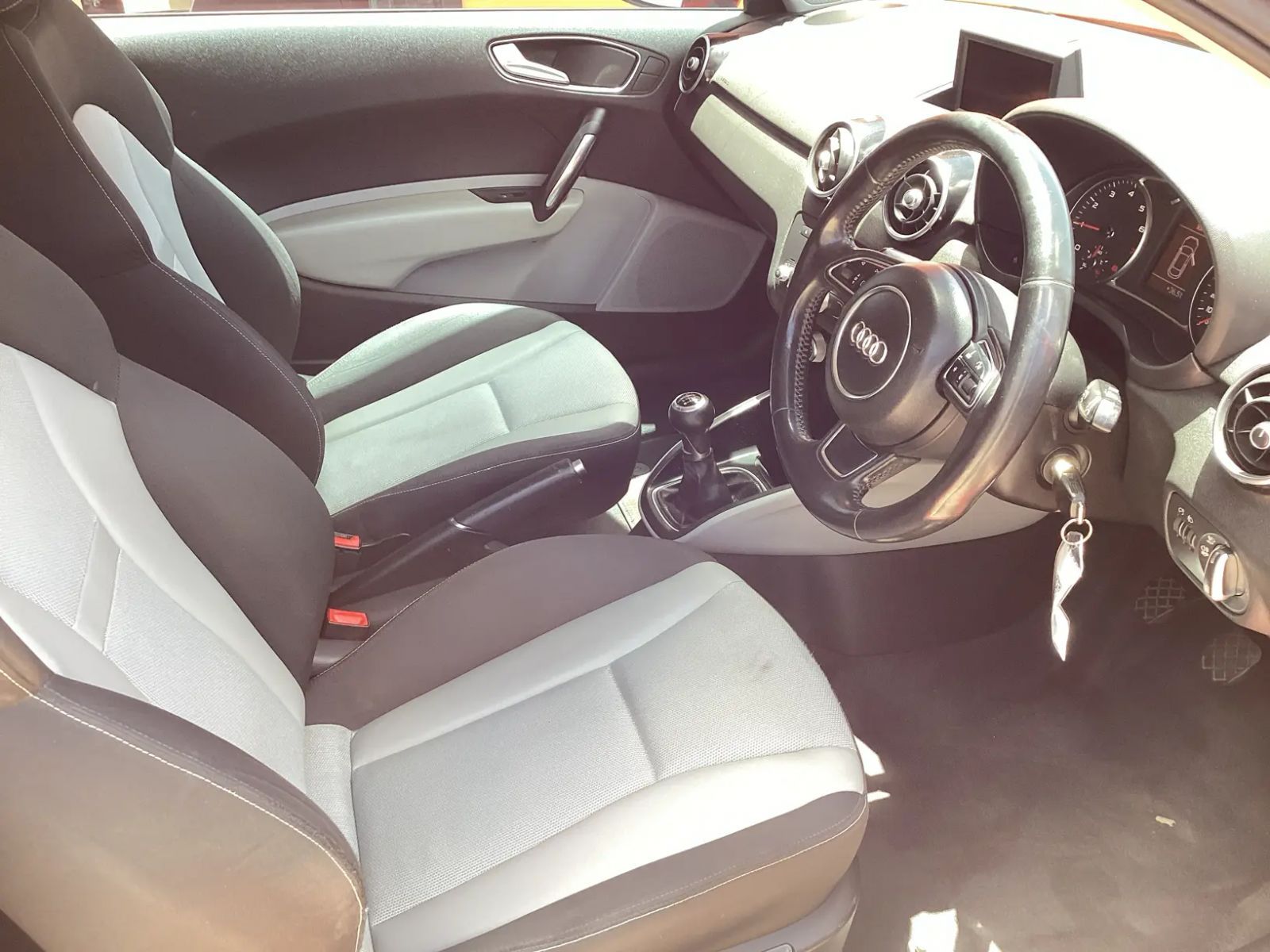 2012 Audi A1 photo 8