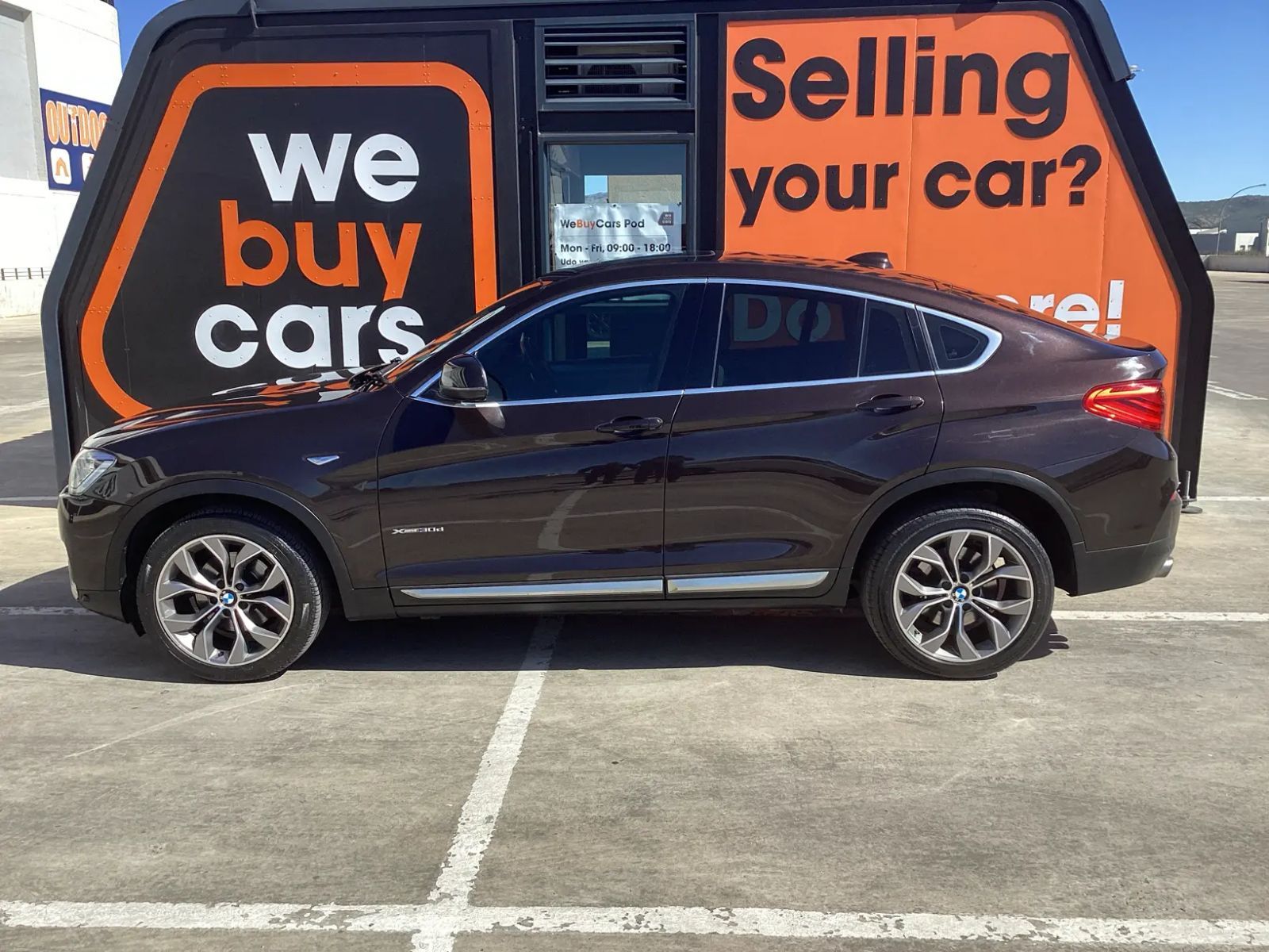 2015 BMW X4 photo 2