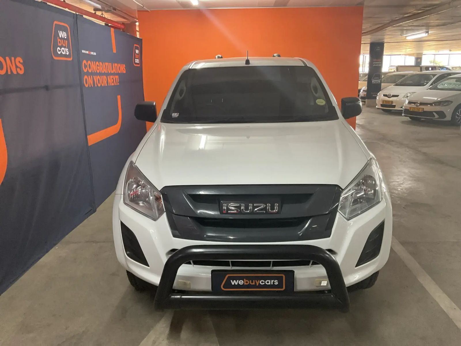 2021 Isuzu D-MAX photo 3