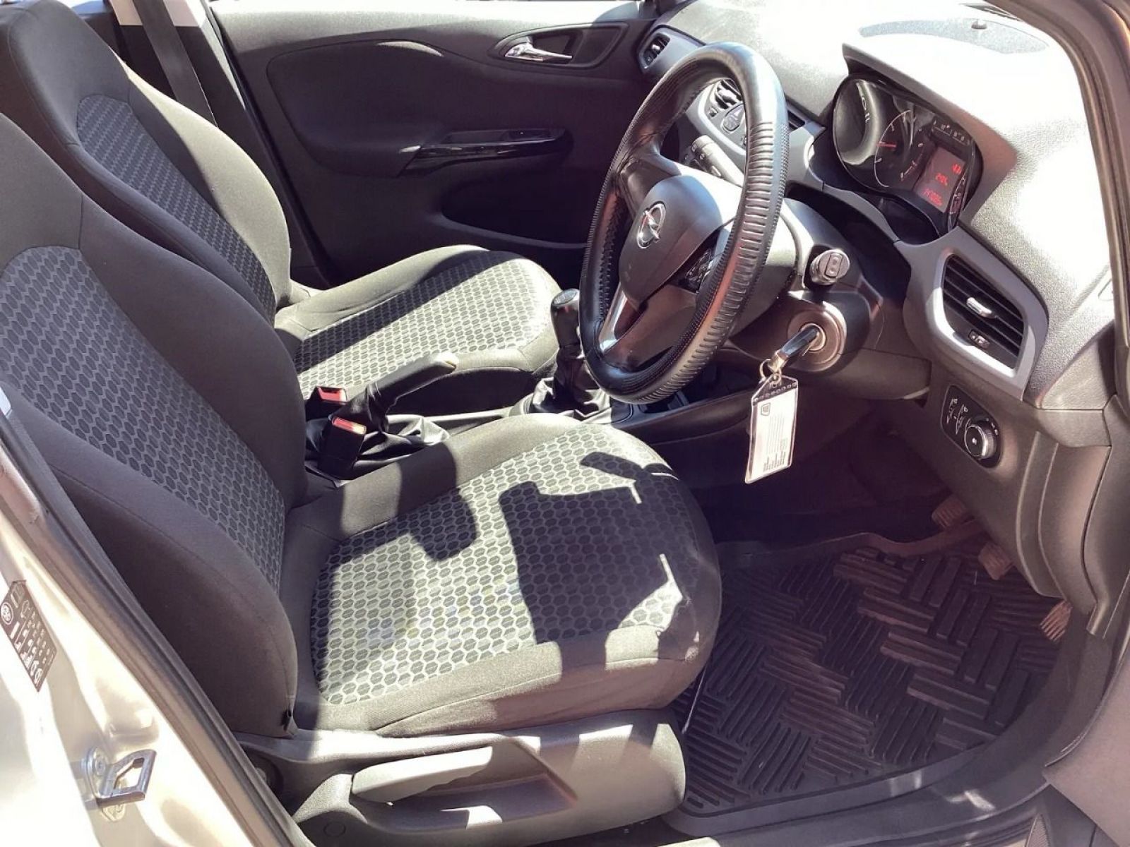 2016 Opel Corsa photo 10