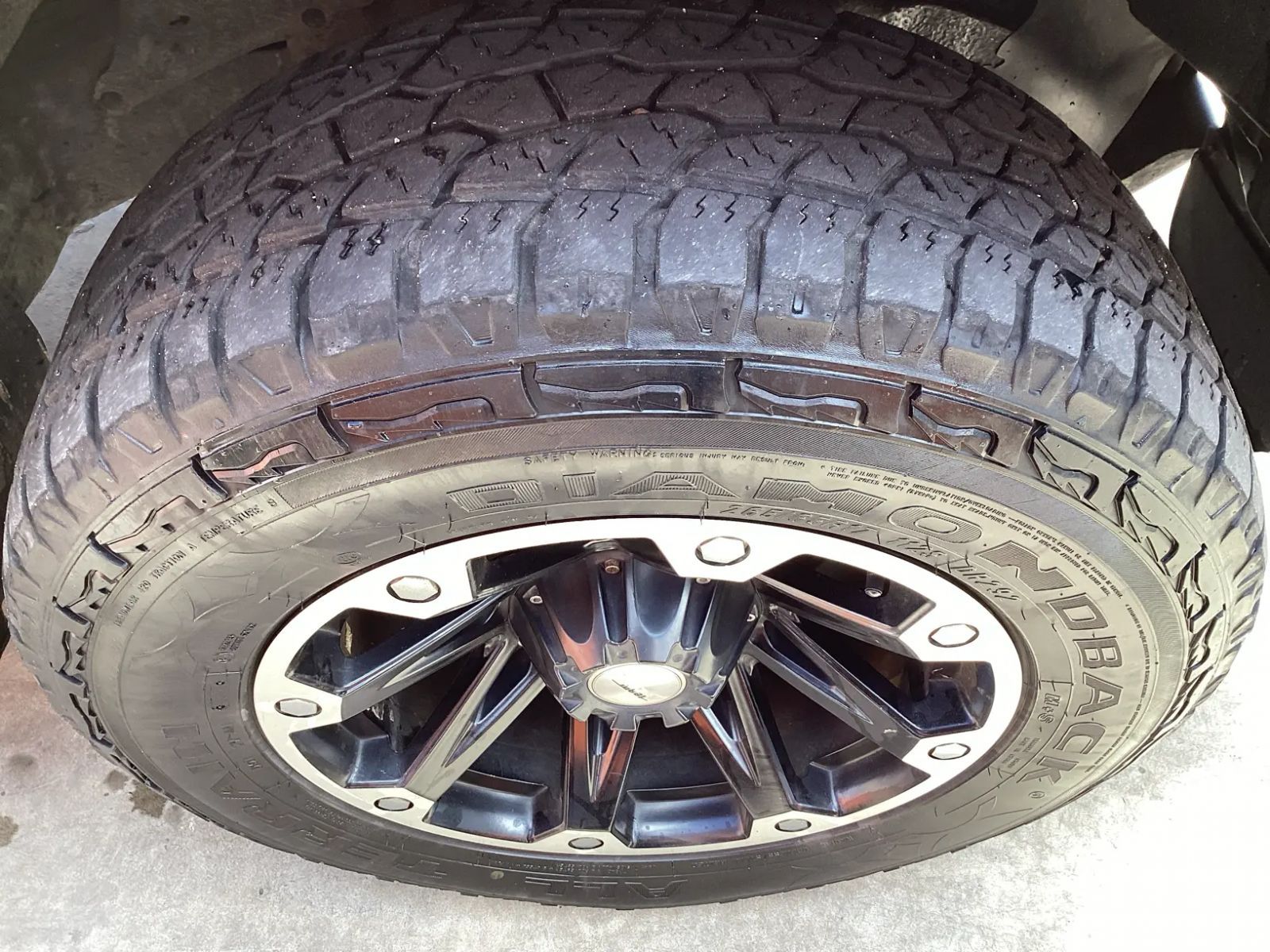 2016 Toyota Fortuner photo 11