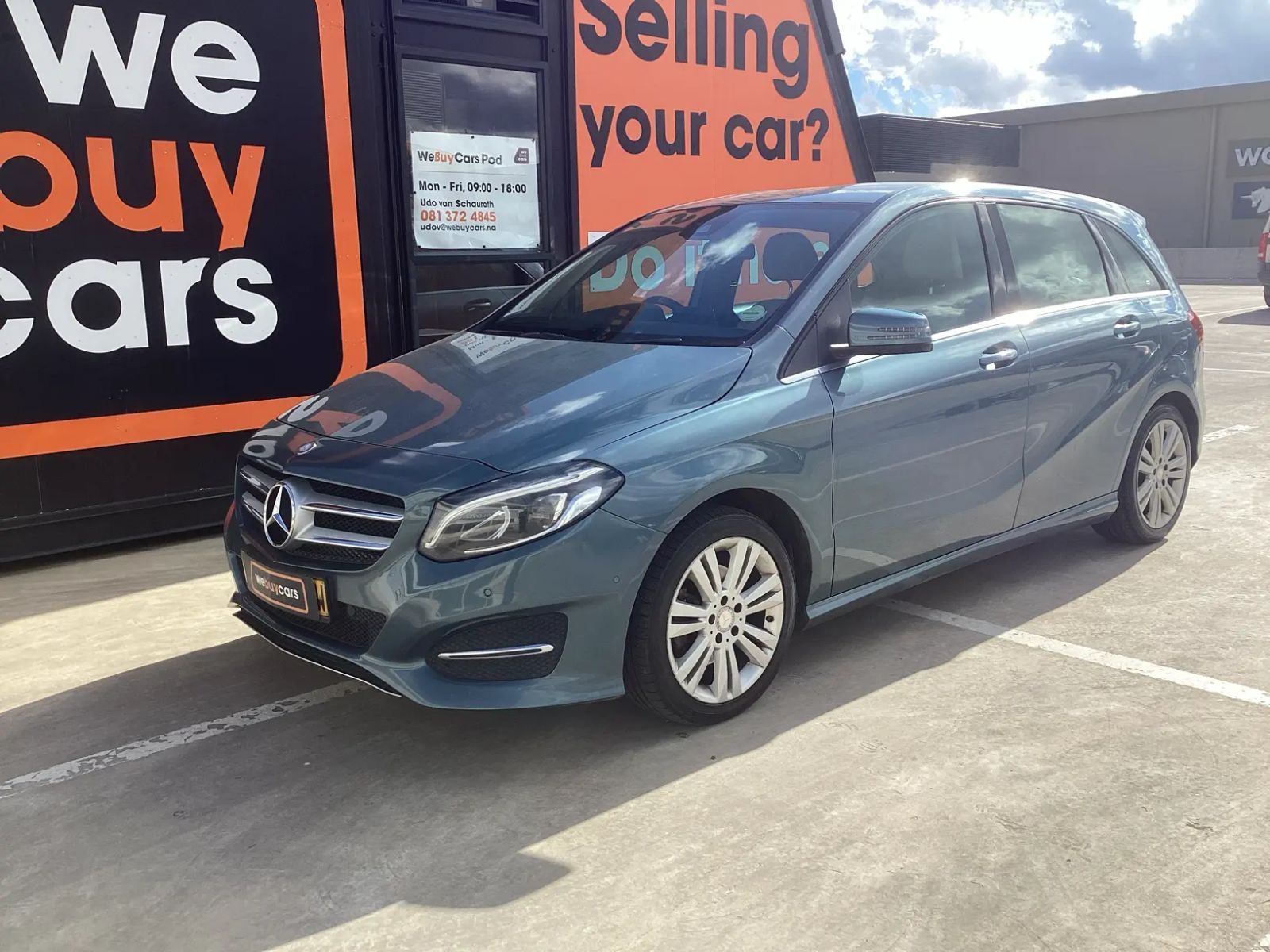 2015 Mercedes-Benz B Class photo 1