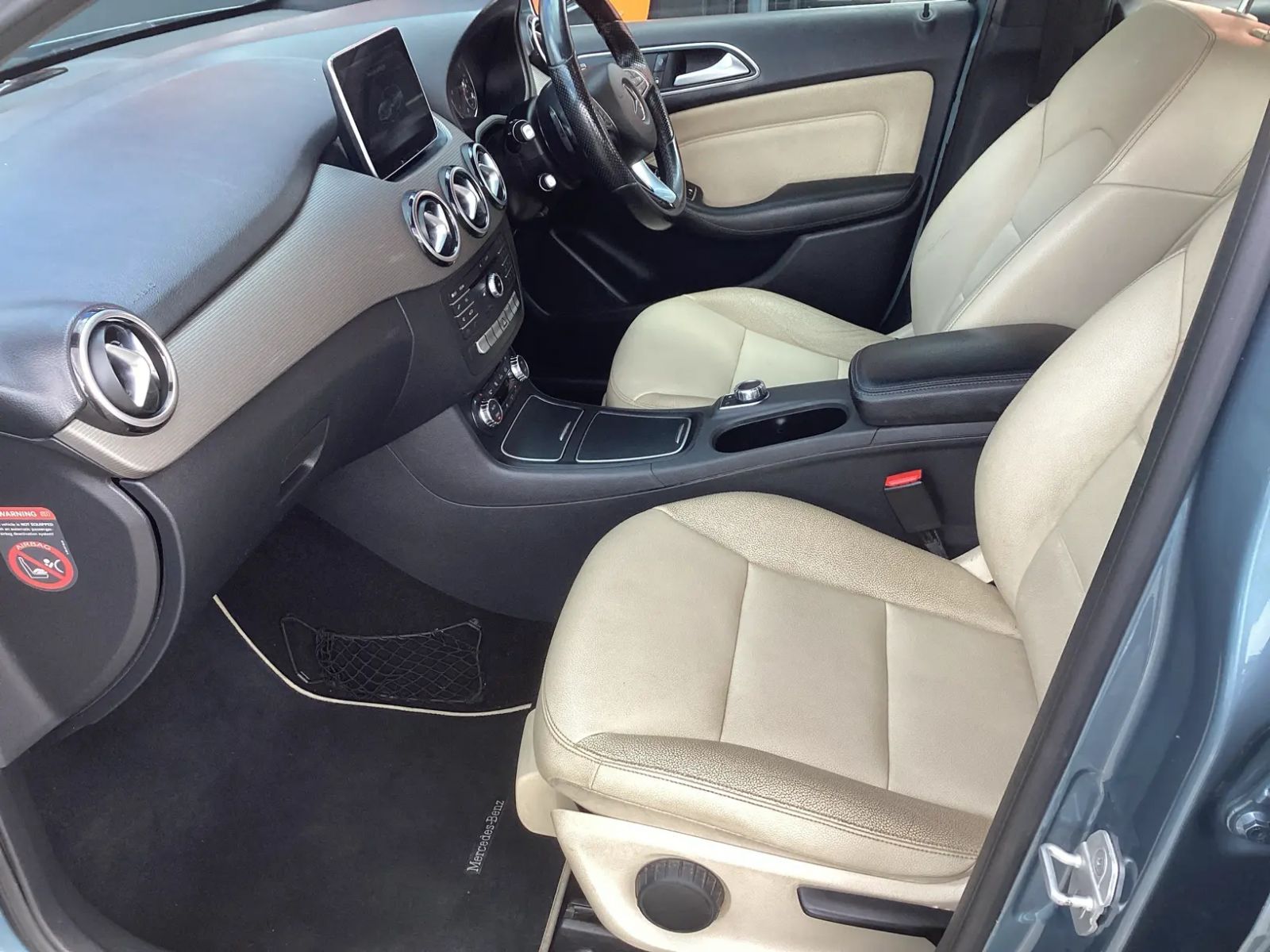 2015 Mercedes-Benz B Class photo 11