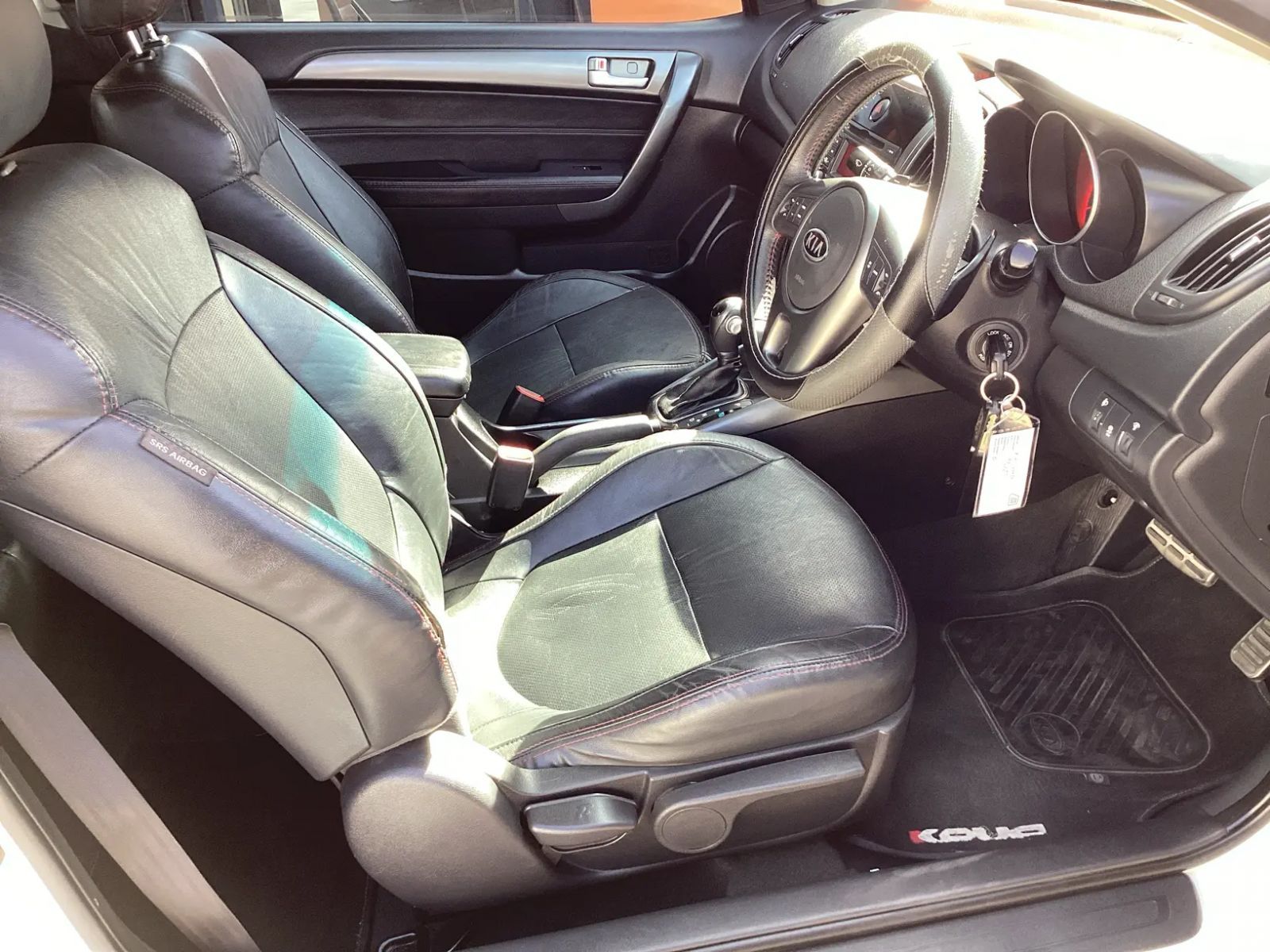 2011 Kia Cerato photo 8