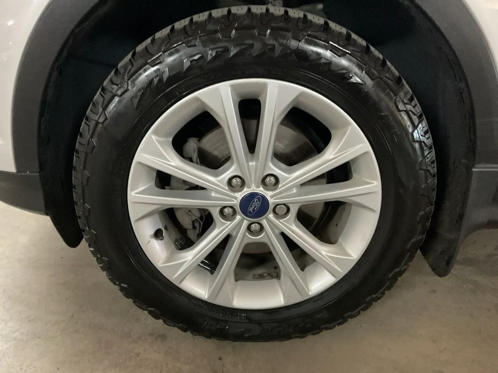 2017 Ford Kuga photo 10