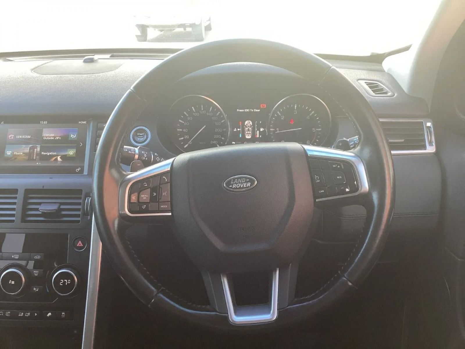 2015 Land Rover Discovery photo 5