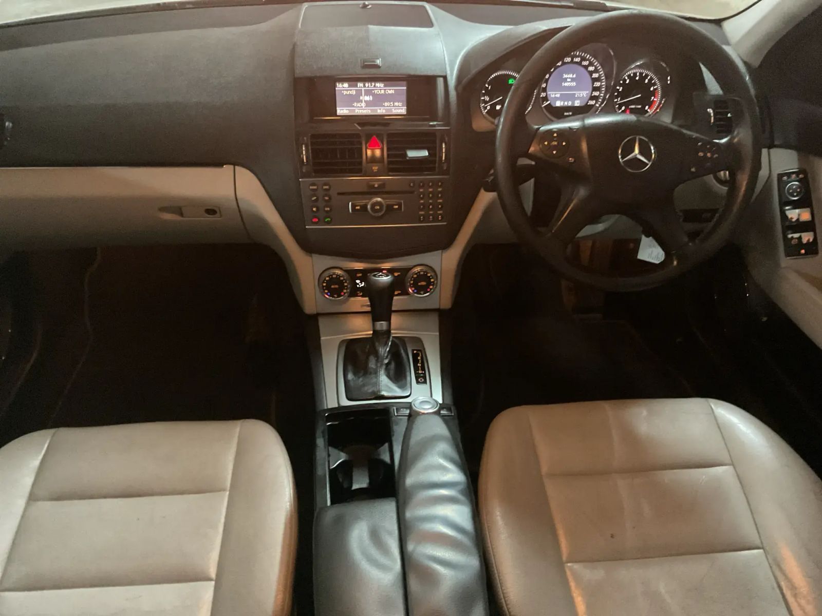 2011 Mercedes-Benz C Class photo 16