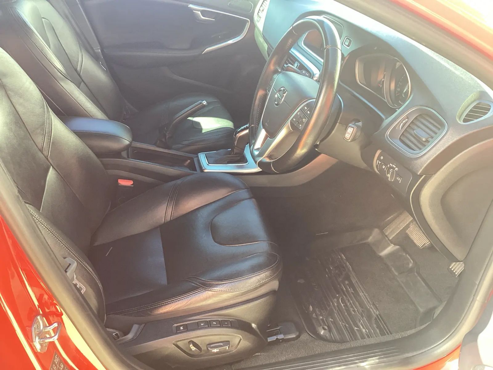 2017 Volvo V40 photo 7