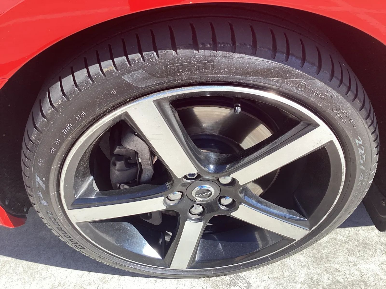 2017 Volvo V40 photo 9