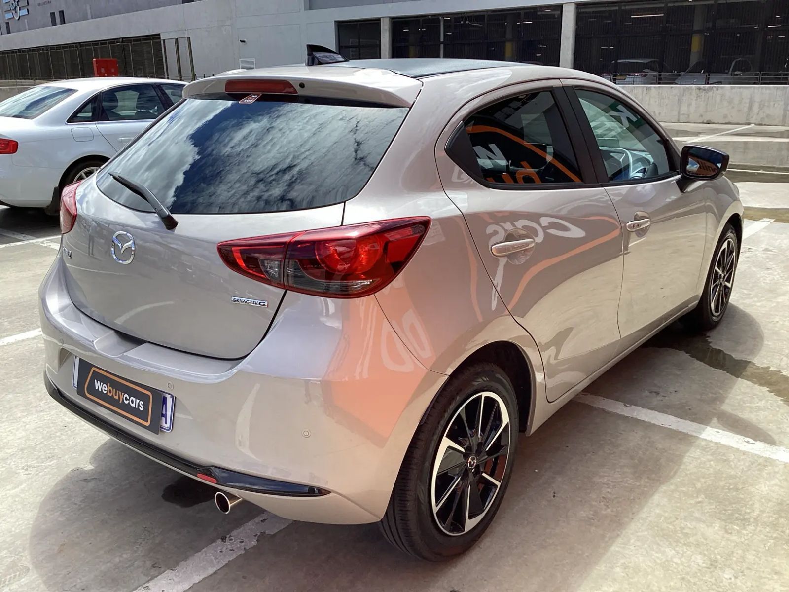 2023 Mazda 2 photo 4