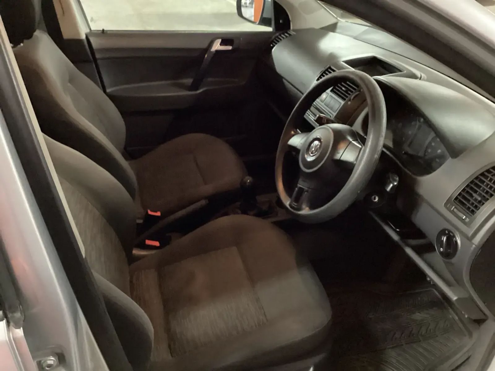 2014 Volkswagen Polo Vivo photo 11