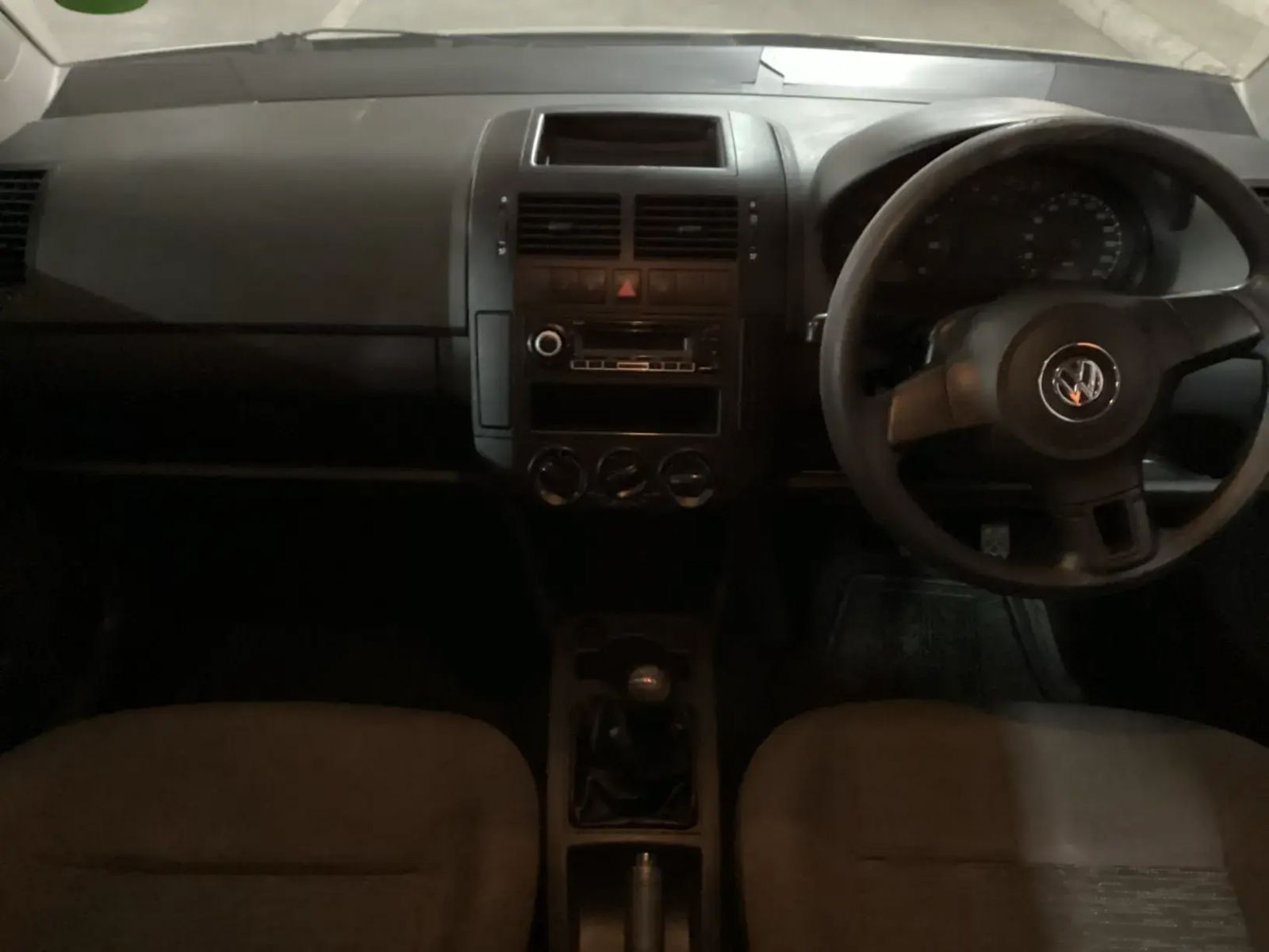 2014 Volkswagen Polo Vivo photo 16