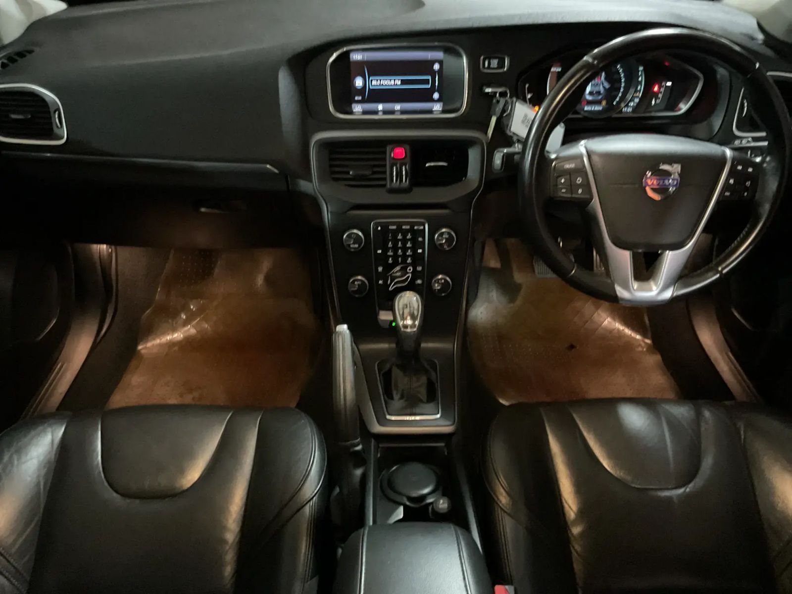 2013 Volvo V40 photo 16