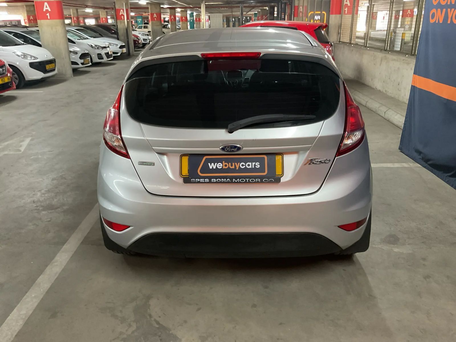 2016 Ford Fiesta photo 3