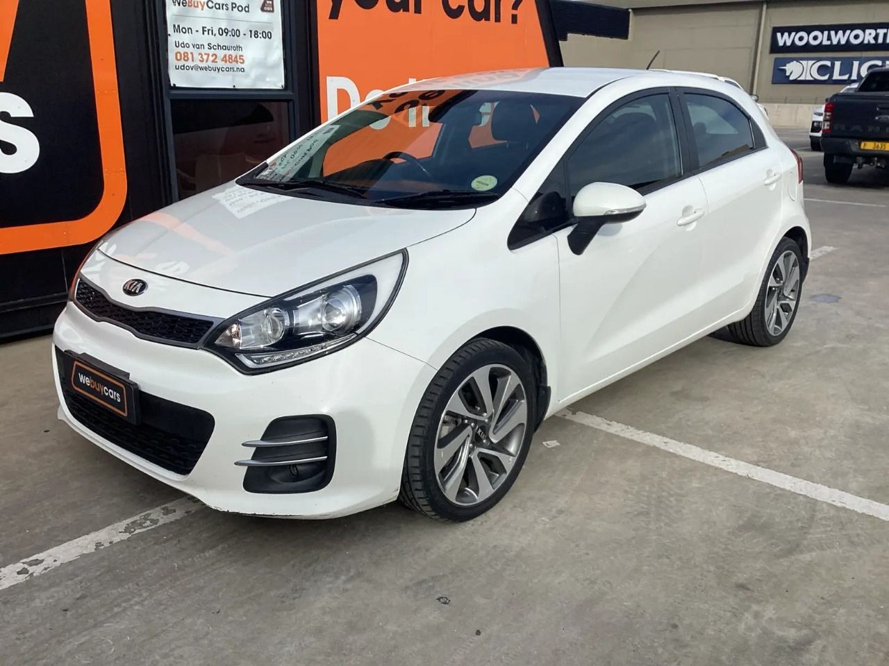 2016 Kia Rio photo 1