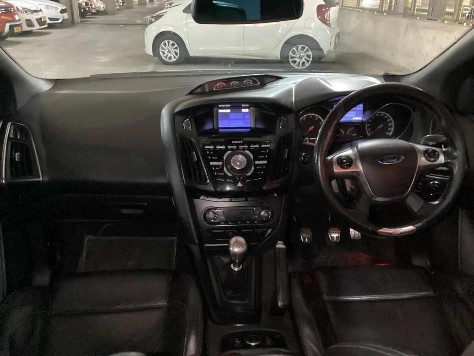2015 Ford Focus photo 12