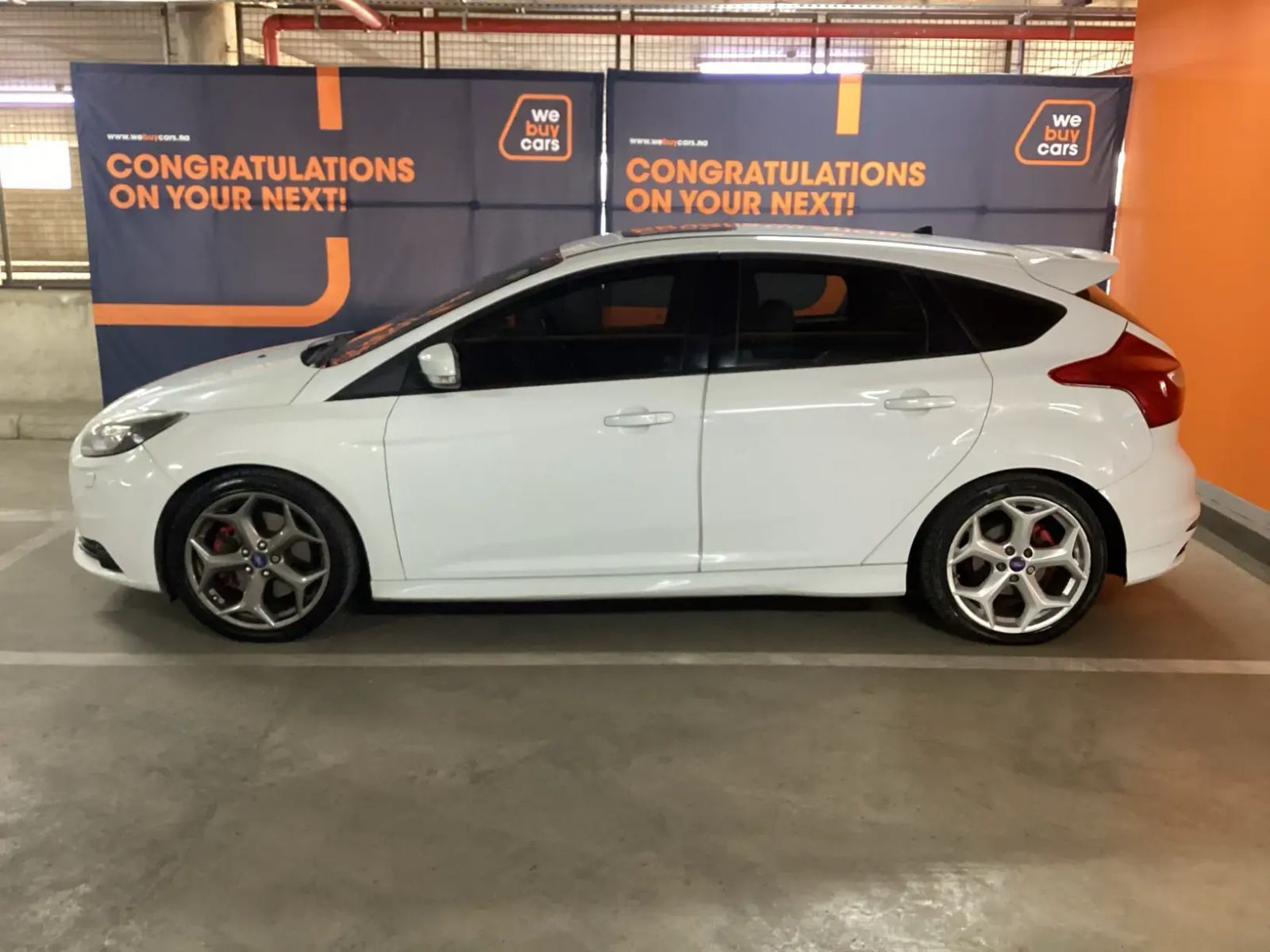 2015 Ford Focus photo 2