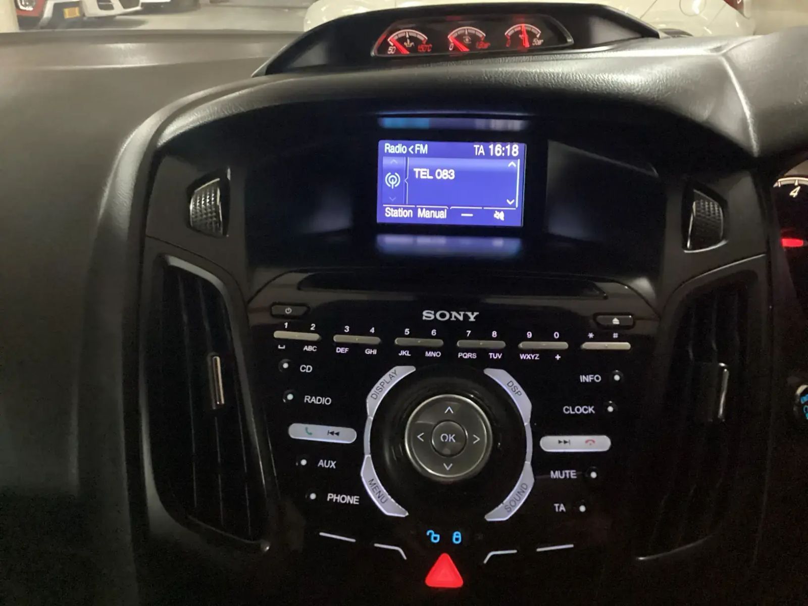 2015 Ford Focus photo 7