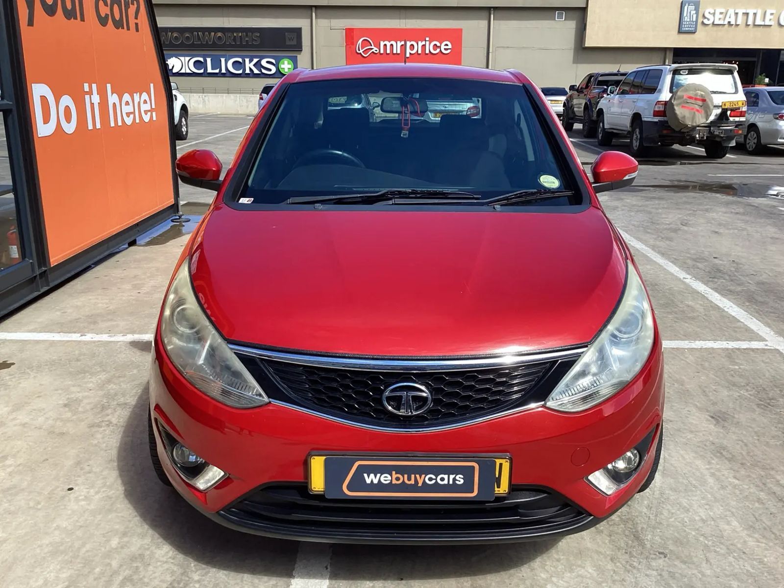 2016 Tata Bolt photo 5