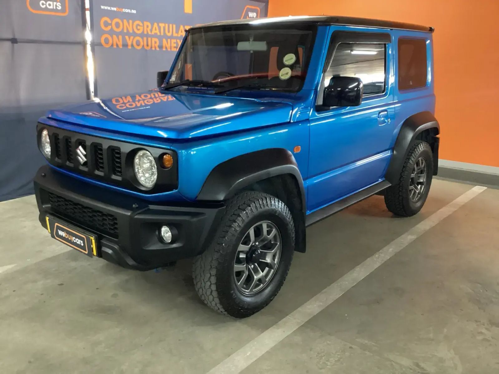2022 Suzuki Jimny photo 1