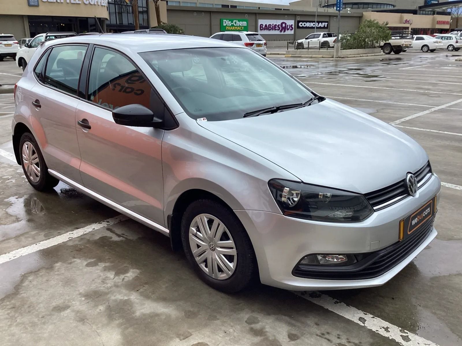 2015 Volkswagen Polo photo 3
