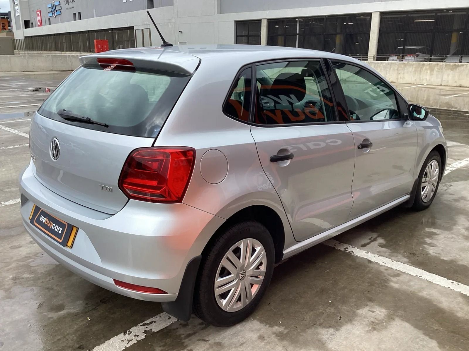 2015 Volkswagen Polo photo 4