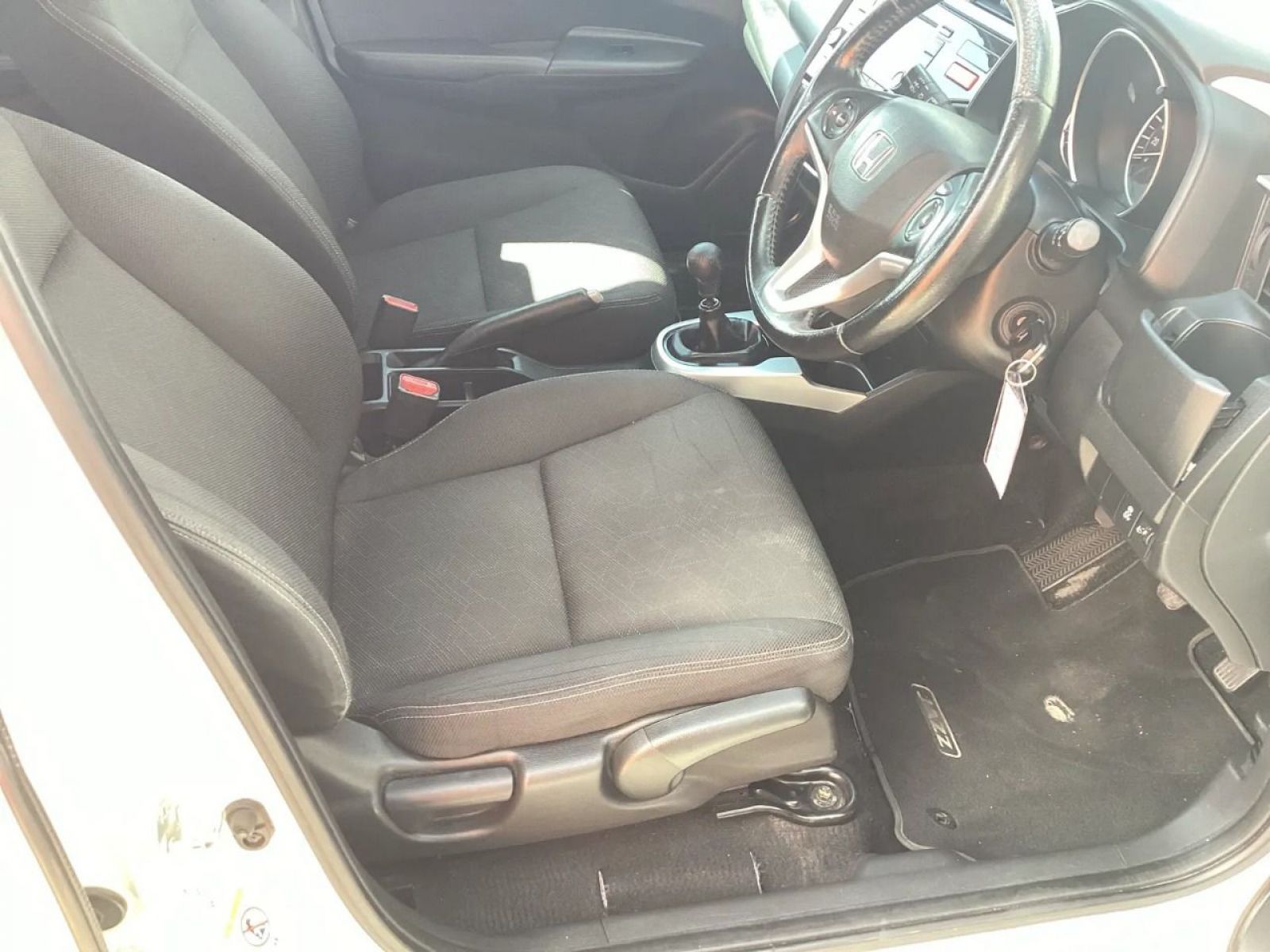 2015 Honda Jazz photo 10