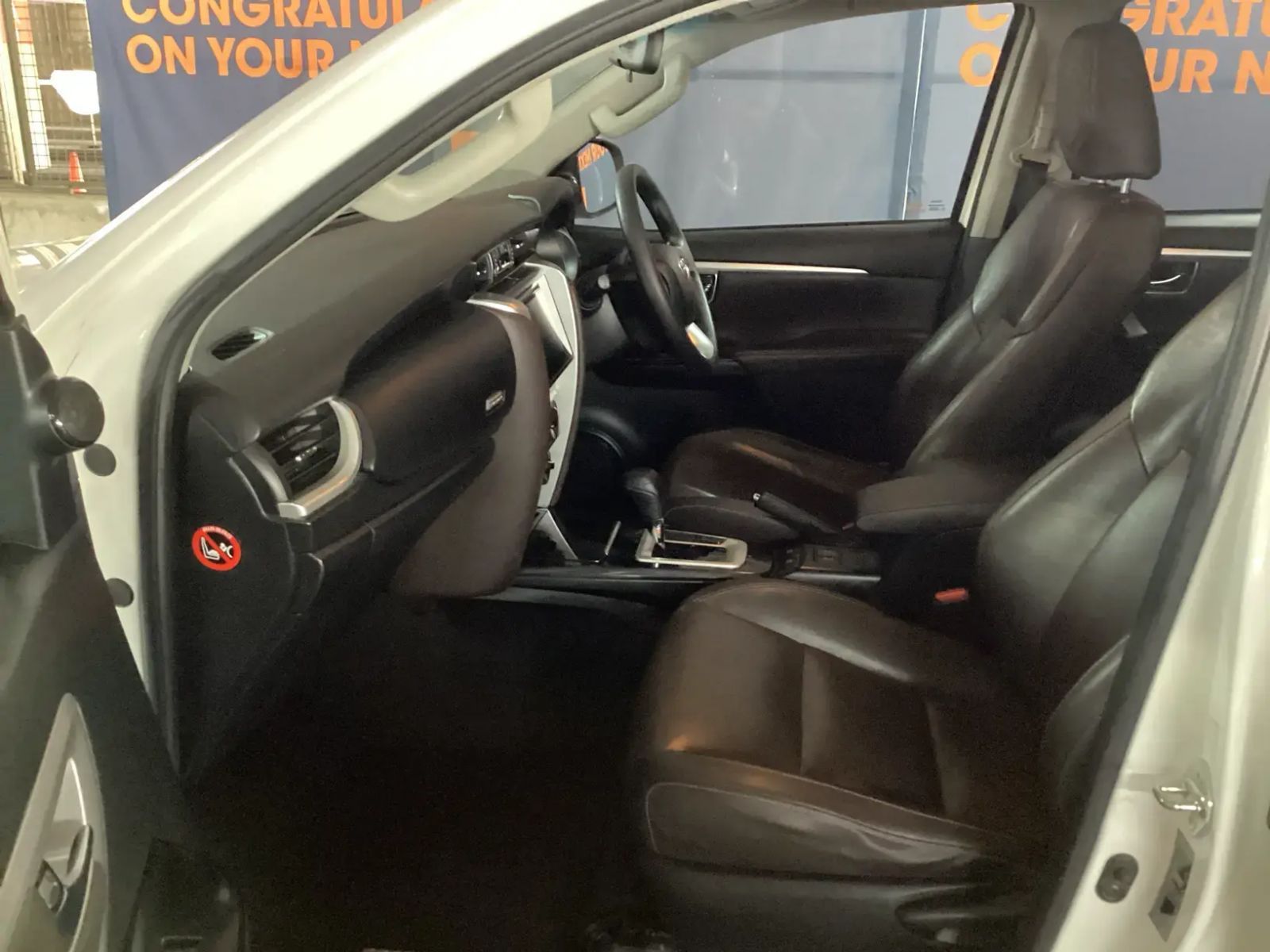 2019 Toyota Fortuner photo 12